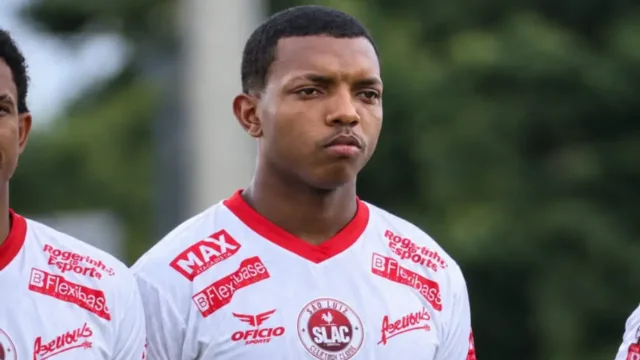 São Luís rescinde contrato de jogador que agrediu jornalista; atleta se pronunciou sobre o ocorrido