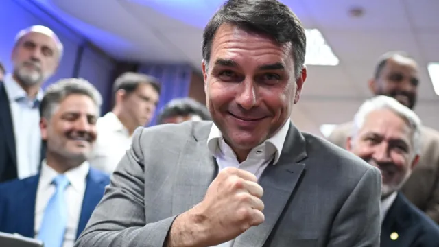 Flávio acena ao Nordeste, onde Lula teve 63% dos votos: “Eu acredito”
