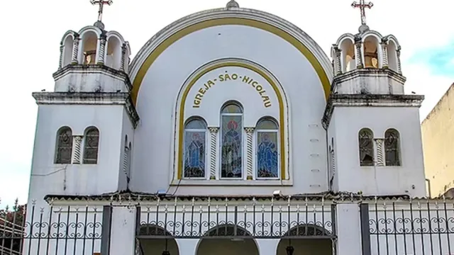 Igreja de 70 anos guarda história dos árabes que ajudaram a construir Goiânia
