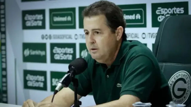 Empréstimo? Presidente convoca reunião extraordinária no Goiás