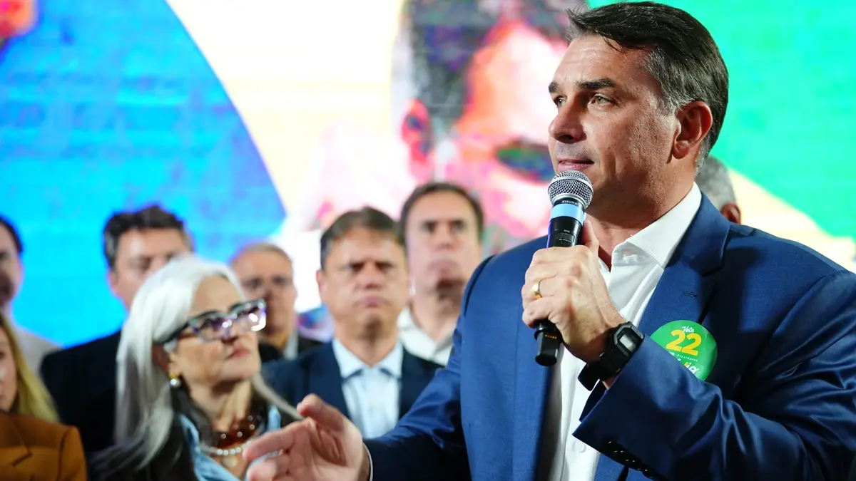 flavio-recua-e-confirma-presenca-no-debate-da-band