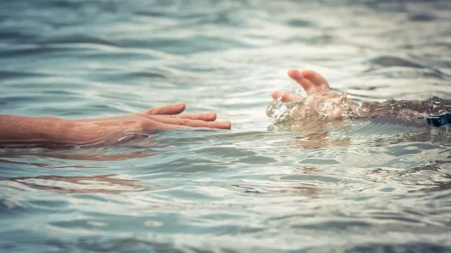 menina-de-10-anos-morre-apos-se-afogar-em-parque-aquatico-no-ceara