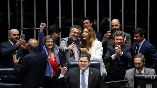 Quando começa a valer o fim da escala 6×1? Entenda etapas até redução da jornada de trabalho – G1