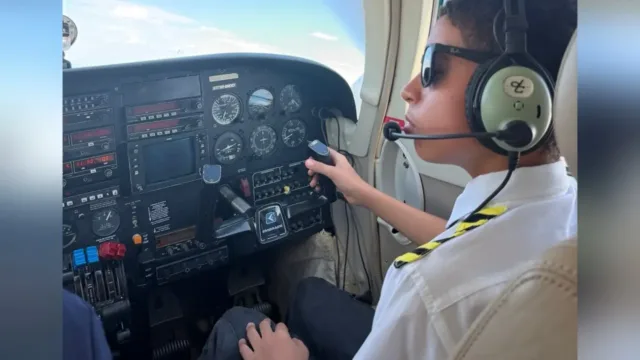 Menino de 12 anos constrói avião em casa e impressiona pilotos em Goiânia: “sabia responder tudo”