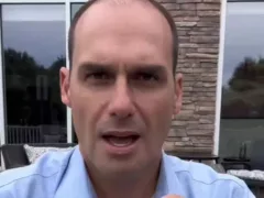 Eduardo Bolsonaro diz que Moraes deixará o STF se Flávio vencer a eleição