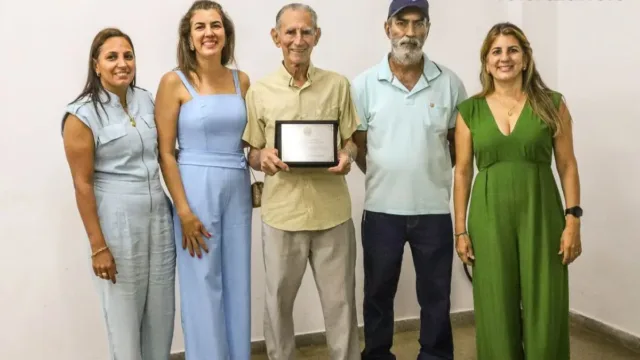‘Tradição de família’: conhecimento transmitido entre gerações mantém tecelagem viva em Pirenópolis