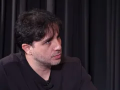 Renan não vê risco de golpe militar com Flávio: ‘Natureza dele é do acordo e roubo’