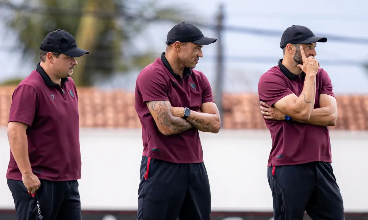 mudancas-no-meio-e-ataque:-confira-a-provavel-escalacao-do-atletico-contra-a-ponte-preta