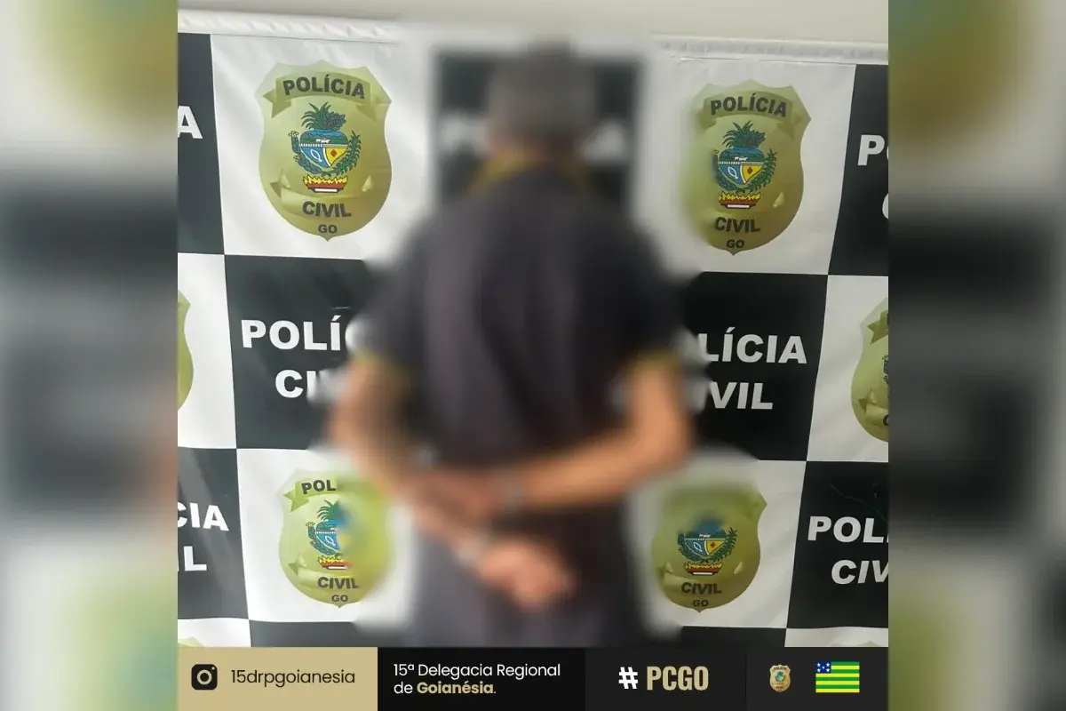 pedreiro-esconde-celular-para-filmar-cliente-trocando-de-roupa-em-jaragua:-“momento-de-fraqueza”