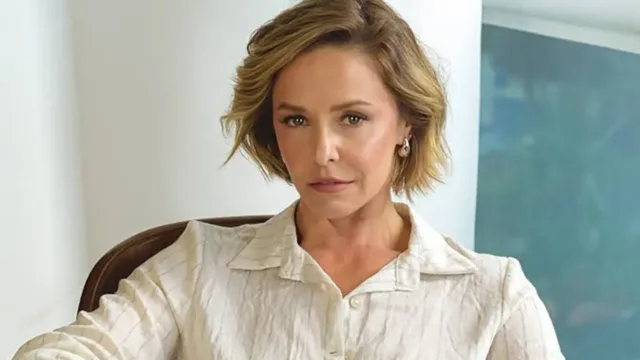 Bianca Rinaldi celebra 52 anos com foto nua e reflete: ‘De corpo e alma’; veja