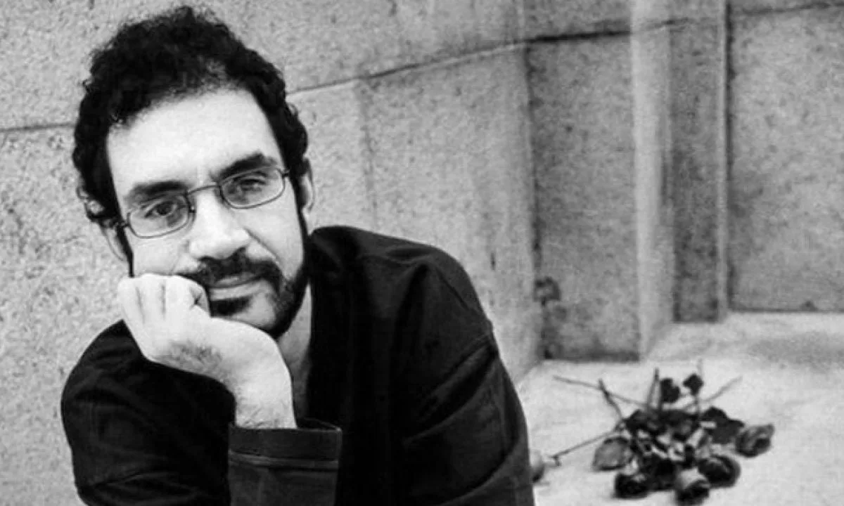 globo-faz-acordo-e-desengaveta-documentario-sobre-renato-russo-apos-cinco-anos