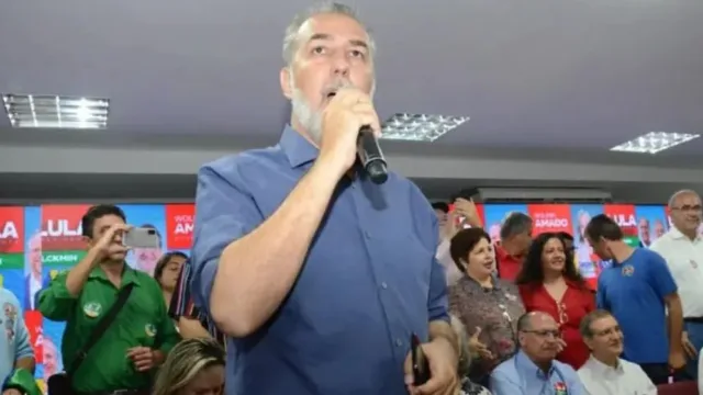 Ex-governador José Eliton e tucanos assinam manifesto pró-Lula: ‘Omissão é o pior da cidadania’