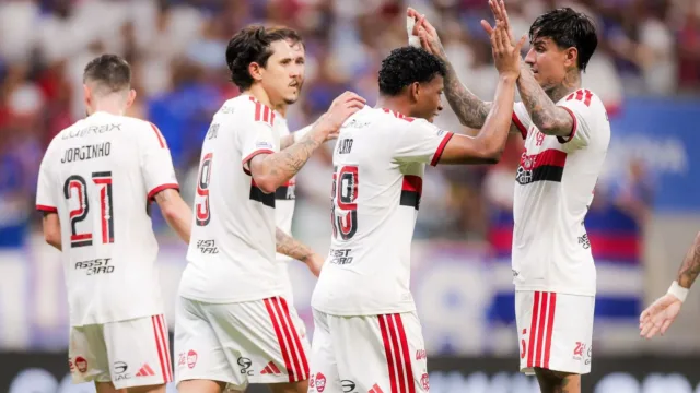 Flamengo reassume a ponta, e rodada da Série A tem duas viradas; confira os resultados