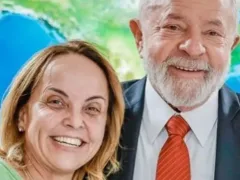 Filha de Lula, José Eliton e Kátia Abreu participam de ato em Goiânia