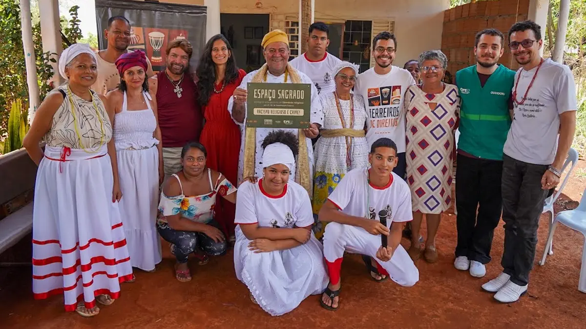 luziania:-espaco-religioso-de-matriz-africana-recebe-placa-de-protecao-da-dpe-go