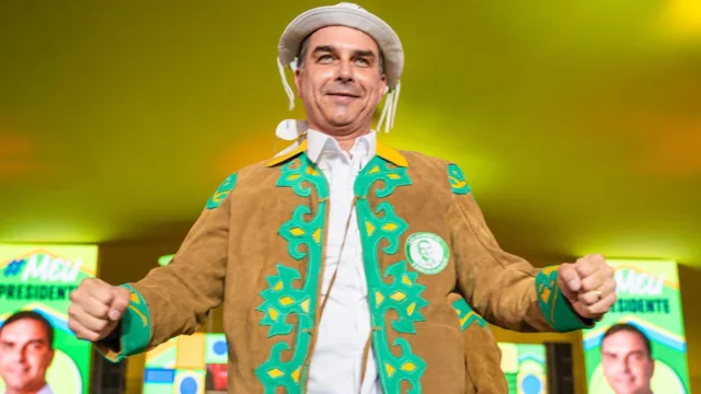 Flávio tenta reduzir vantagem de Lula no Nordeste na reta final do 2º turno