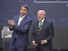 Globo escala 30 jornalistas para checar debate entre Lula e Flávio
