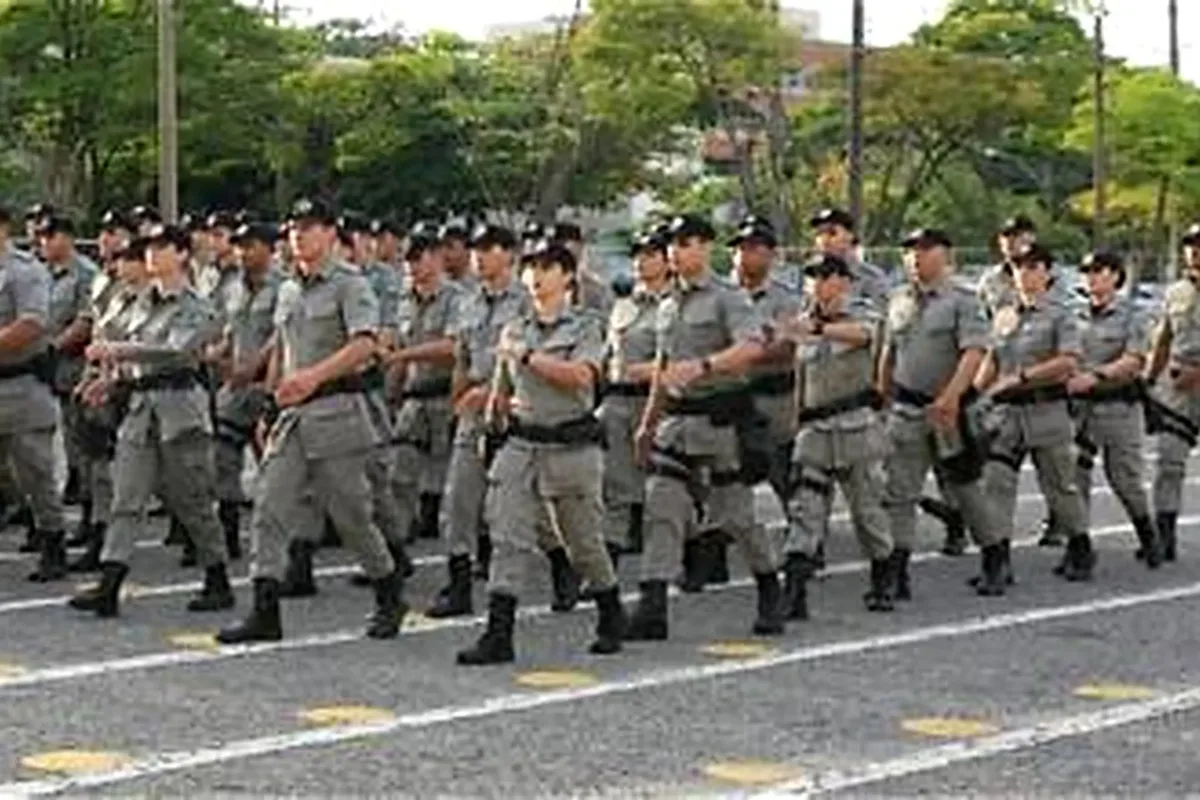 dos-10-pms-condenados-por-torturar-inocente-em-goias,-um-segue-na-ativa,-diz-corporacao