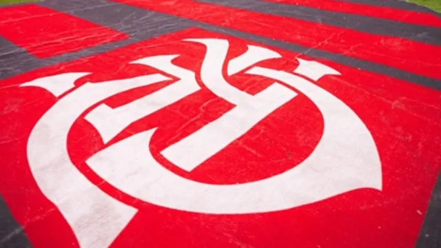 Flamengo é eliminado pelo Estudiantes nos pênaltis no Maracanã e fica fora da final da Libertadores