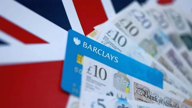 Barclays elimina 5 mil cargos de suporte e tecnologia até o fim de 2026