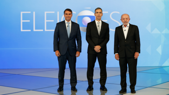 De ‘nove dedos’ a ‘miliciano’: veja os momentos de tensão entre Lula e Flávio no debate da Globo