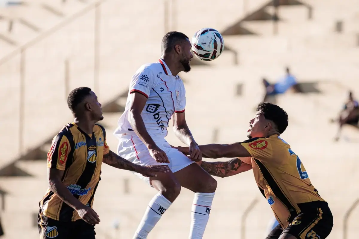 ha-tres-jogos-sem-vencer,-atletico-encara-o-novorizontino-para-se-manter-no-g-6-da-serie-b