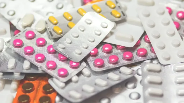 Justiça dá prazo para Goiânia acabar com falta de medicamentos nas unidades de saúde