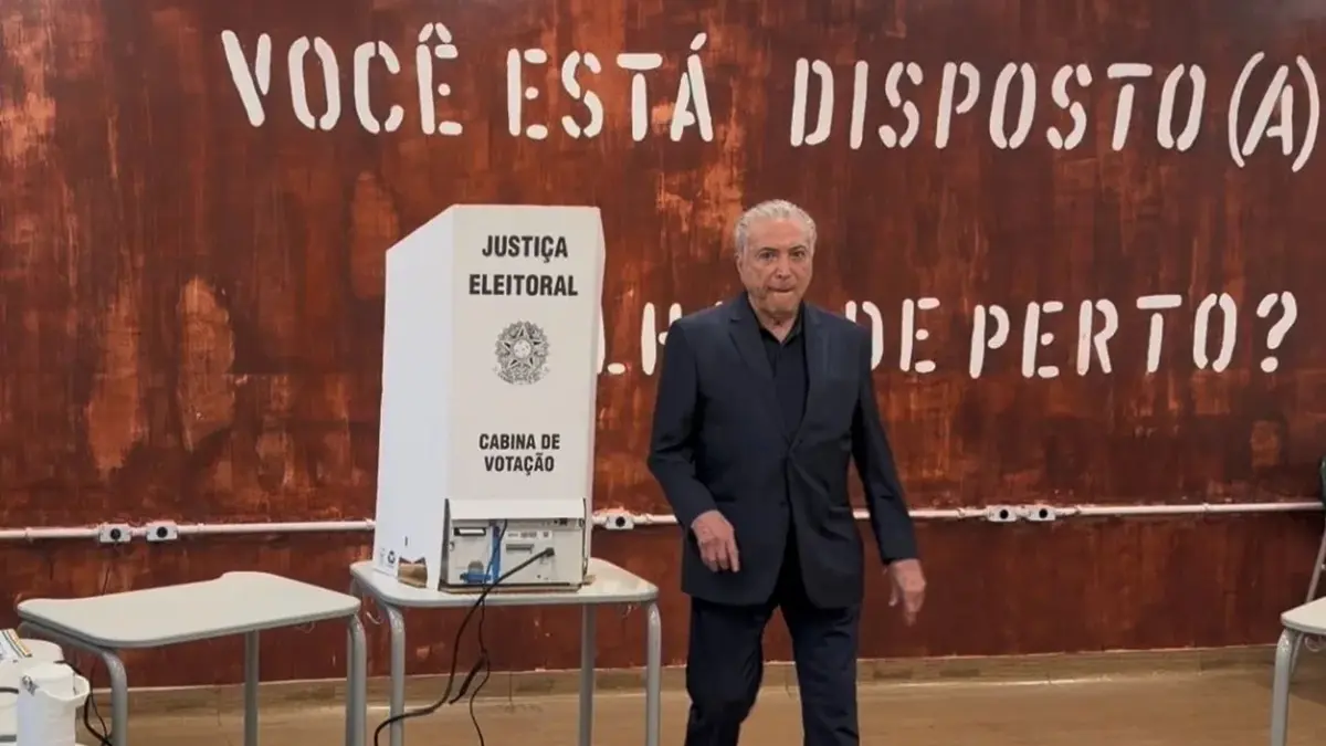 ‘seja-qual-for-o-resultado,-o-povo-tem-que-aplaudir’,-diz-temer-apos-votar