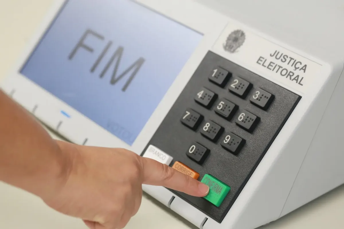 apuracao-dos-votos-e-retomada-apos-suspensao;-acompanhe-ao-vivo-no-mais-goias
