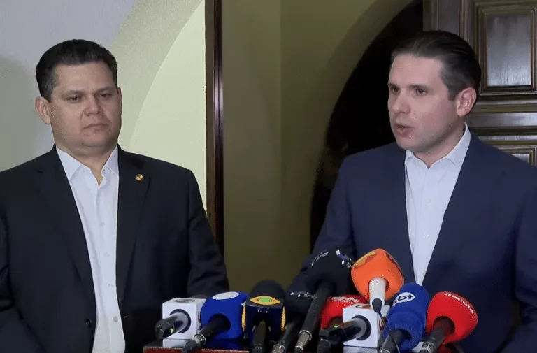 Hugo Motta e Alcolumbre cobram conciliação de Lula após vitória