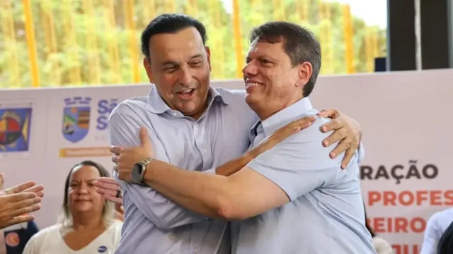 Vice de Tarcísio reconhece vitória de Lula