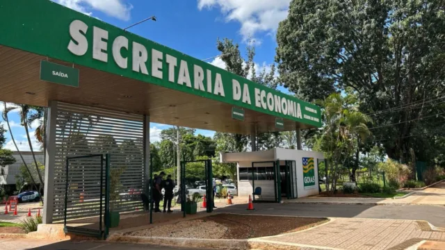 Prazo para pagar impostos parcelados vence nesta segunda; veja como emitir boleto