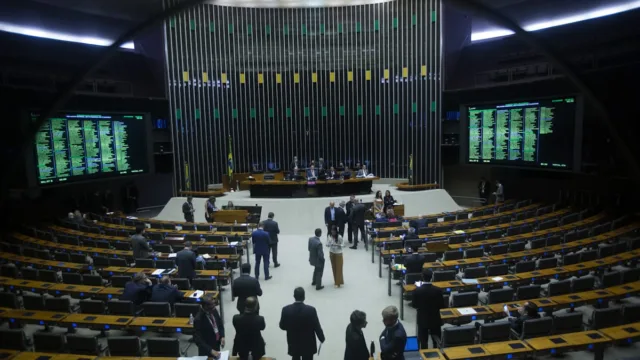 De olho no “pós-Lula” e em 2030, partidos discutem formação de federações