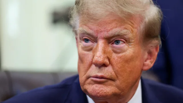 Trump diz que vai proibir o termo ‘inteligência artificial’