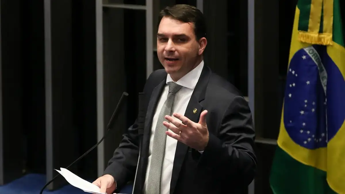 garantia-de-visto,-desinformacao-e-rota-clandestina:-os-bastidores-da-fuga-de-flavio;-lula-fala-em-atitude-‘vergonhosa’