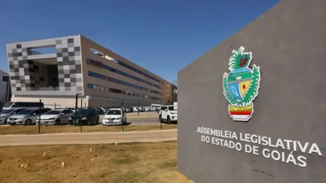 PEC pelo fim da reeleição para presidente da Alego deve ser apresentada nesta quarta