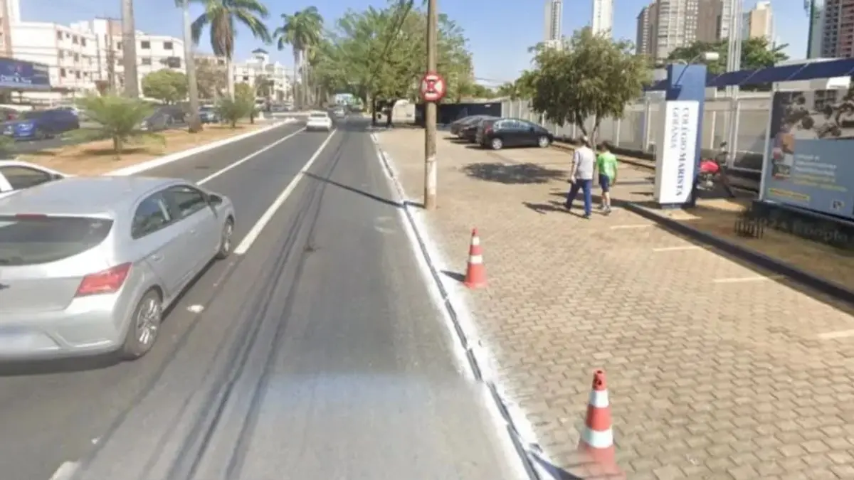 briga-de-transito-em-frente-a-colegio-particular-no-setor-marista-assusta-alunos-e-pais-em-goiania