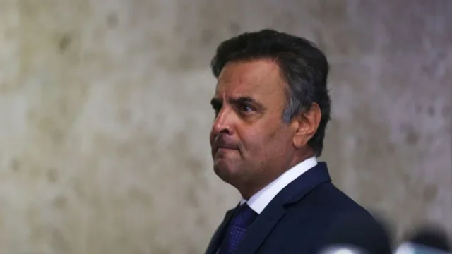 Aécio critica Flávio após fuga e carta: “Incompreensível o comportamento”