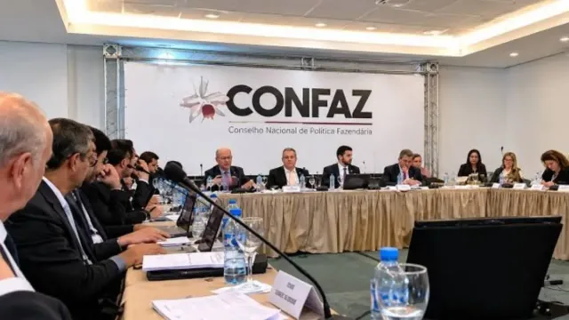 Conselho Nacional de Política Fazendária determina aumento no ICMS sobre combustíveis a partir de fevereiro