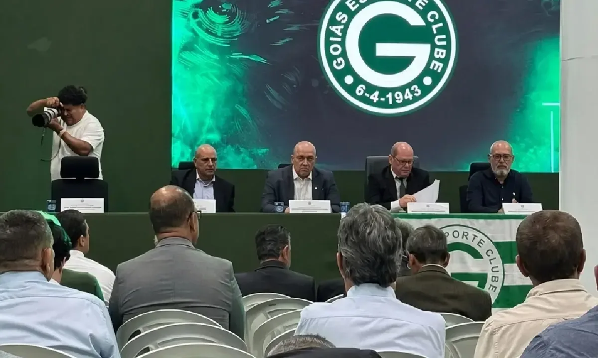 sem-concorrencia,-nova-diretoria-do-goias-caminha-para-aclamacao-em-dezembro