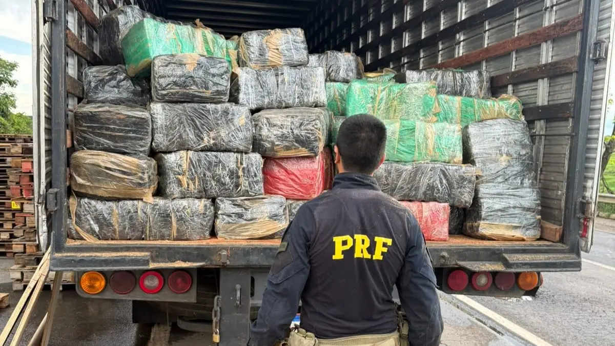 prf-apreende-“super-maconha”-avaliada-em-r$-3,5-milhoes-em-morrinhos