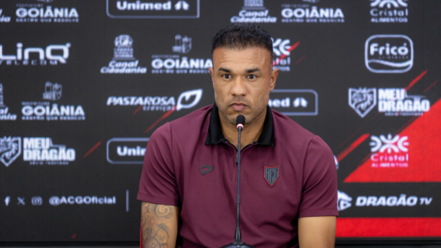 ‘Nunca houve corpo mole’: Roger Silva defende elenco do Atlético na reta final da Série B